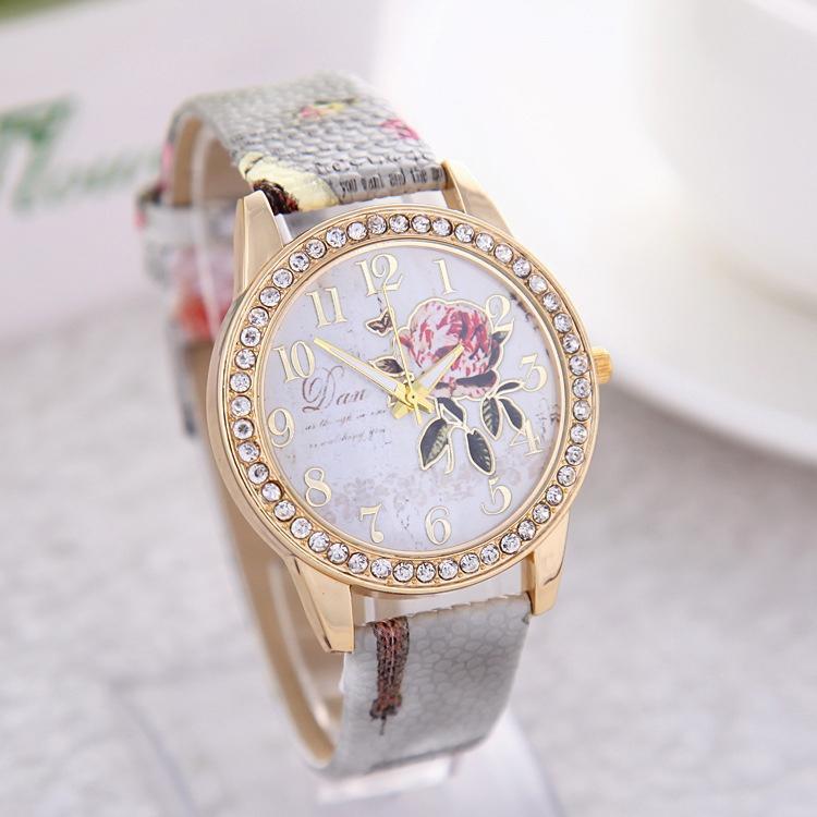Chinese style flower pattern ladies quartz watch