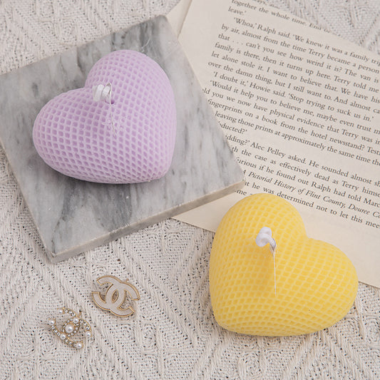 Woven Love Aromatherapy Candle With Hand Gift