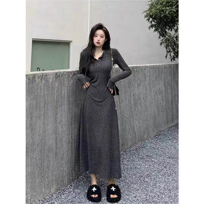 Vintage Long Sleeve Knit Dress Women's  Design Waist-Cinching Elegant V-Neck Long Dress