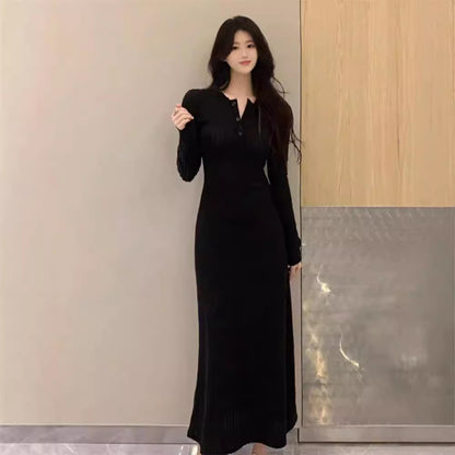 Vintage Long Sleeve Knit Dress Women's  Design Waist-Cinching Elegant V-Neck Long Dress